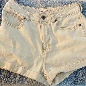 Bullhead Cream Jean Shorts High-Waisted Cuffed sz7 good condition
